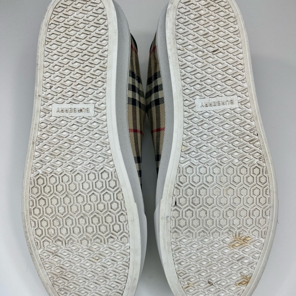 Burberry Check Canvas Low-Top  Sneaker - Picture 7 of 7